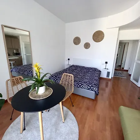 Urban Jungle 2 - Porta Nuova Apartman